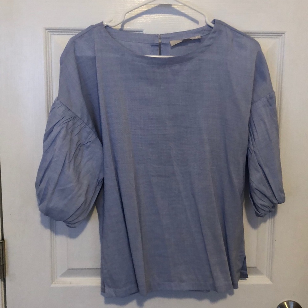 Loft blue puff sleeve top